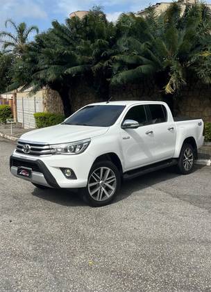 TOYOTA HILUX 2.7 SR 4X2 CD 16V FLEX 4P AUTOMÁTICO